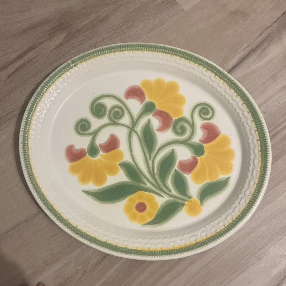 Franciscan‎ Earthenware Maypole 14.25